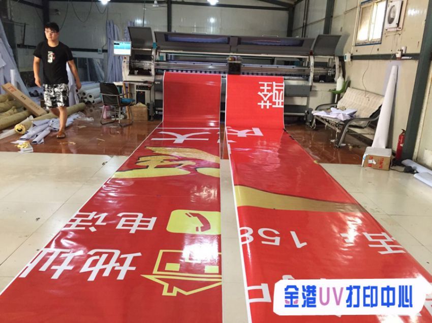 戶外廣告牌需要使用些什么材料的？