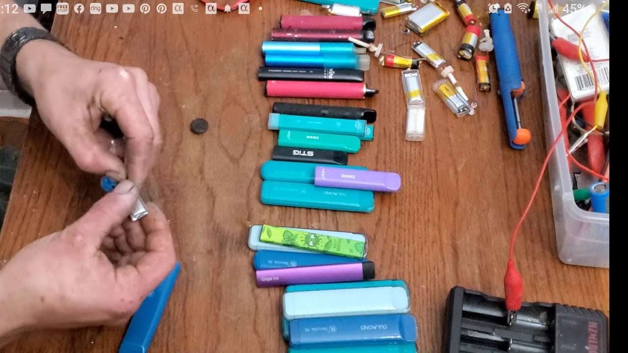 how to recharge a disposable vape